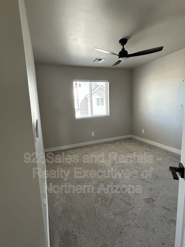 12217 Bliss Ave - Photo 6 of 21