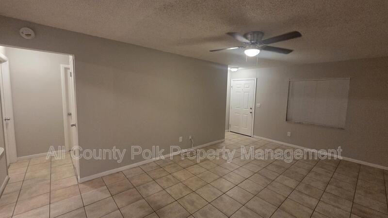 789 Zella Ln - Photo 3 of 22