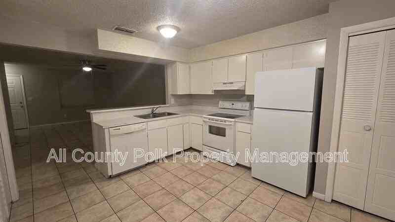 789 Zella Ln - Photo 7 of 22