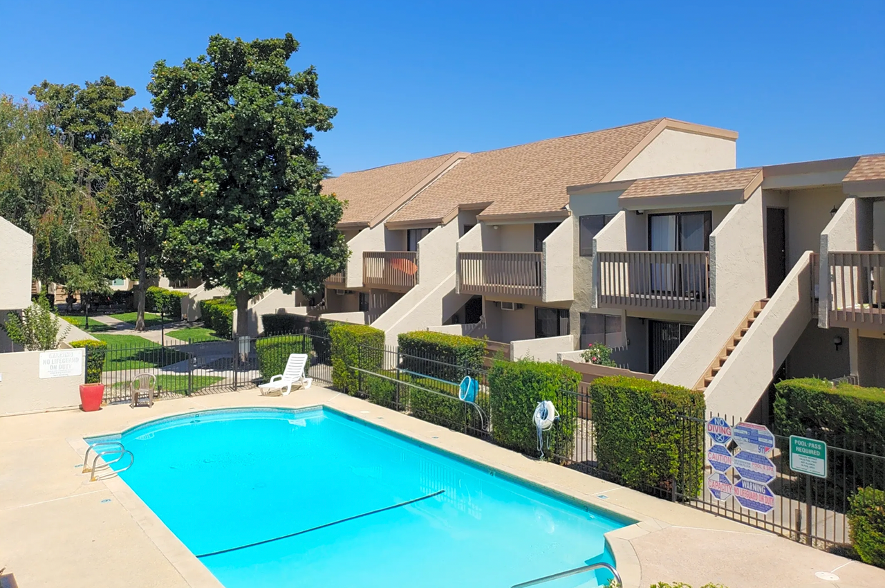 Victoria Apartments - Photo 7 of 19