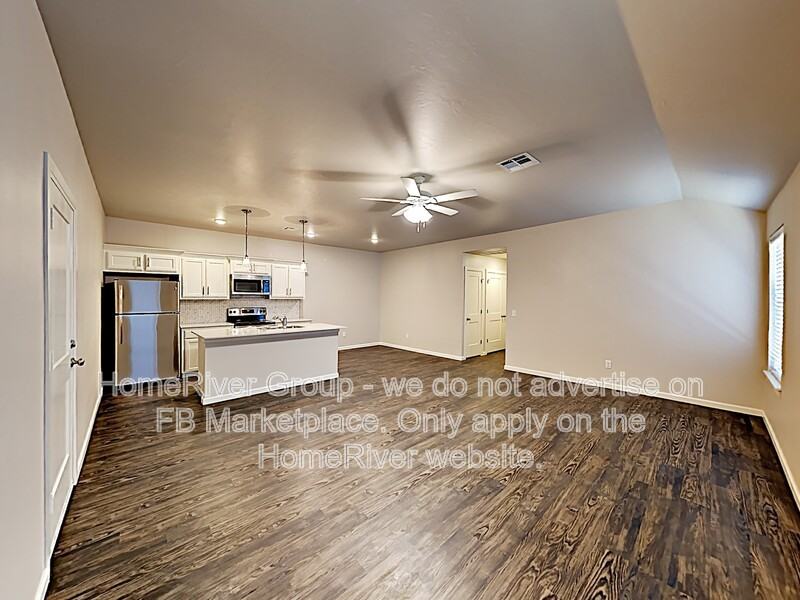 11412 Keystone Cir - Photo 4 of 22