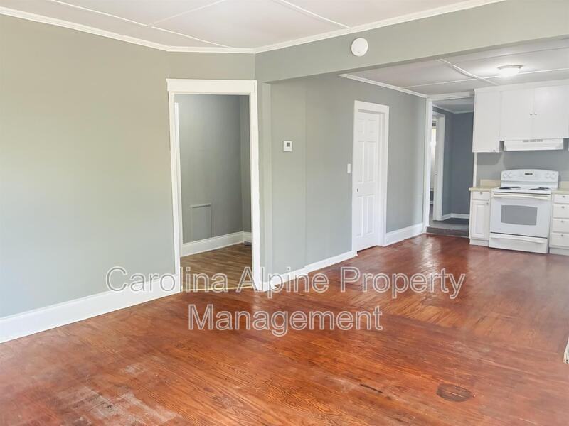 116 Bolding St - Photo 6 of 23