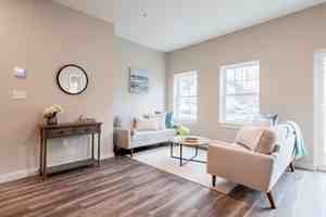 featured image of 186 Main St