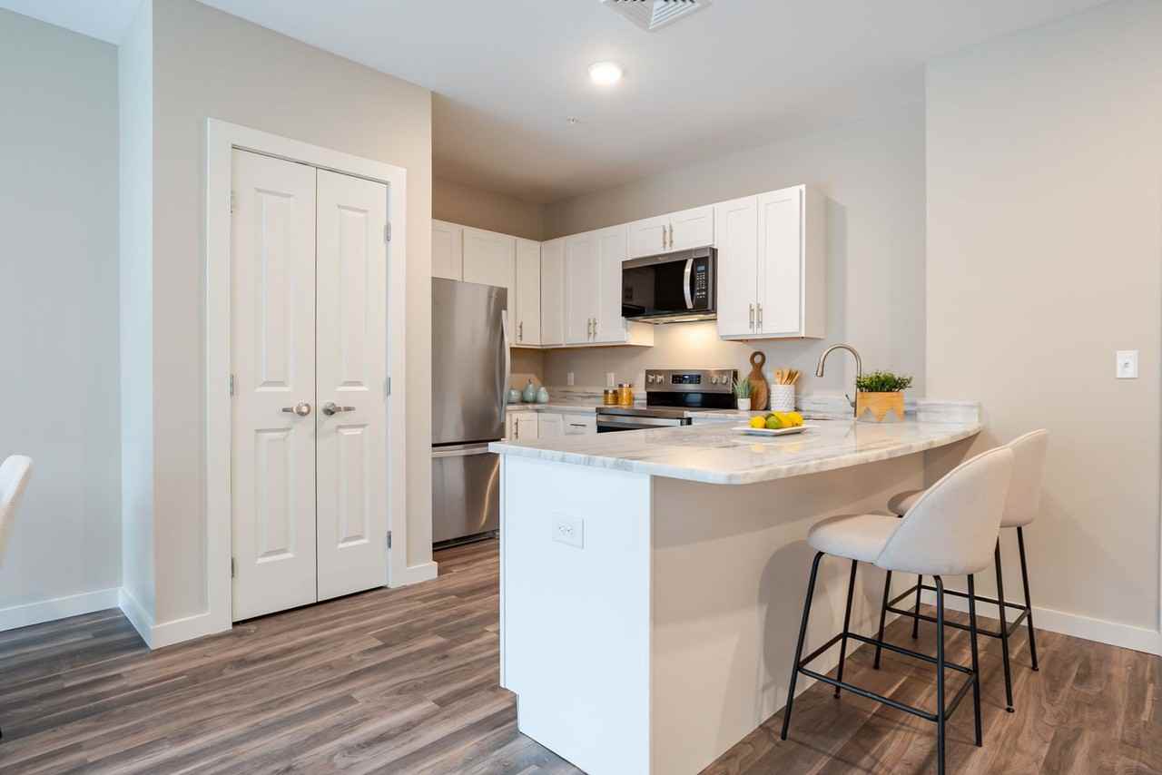 186 Main Street - Photo 6 of 50