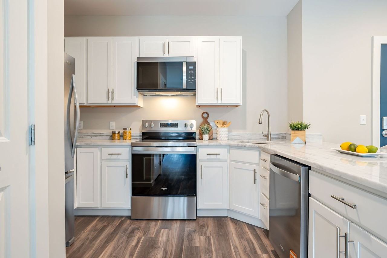 186 Main Street - Photo 7 of 50