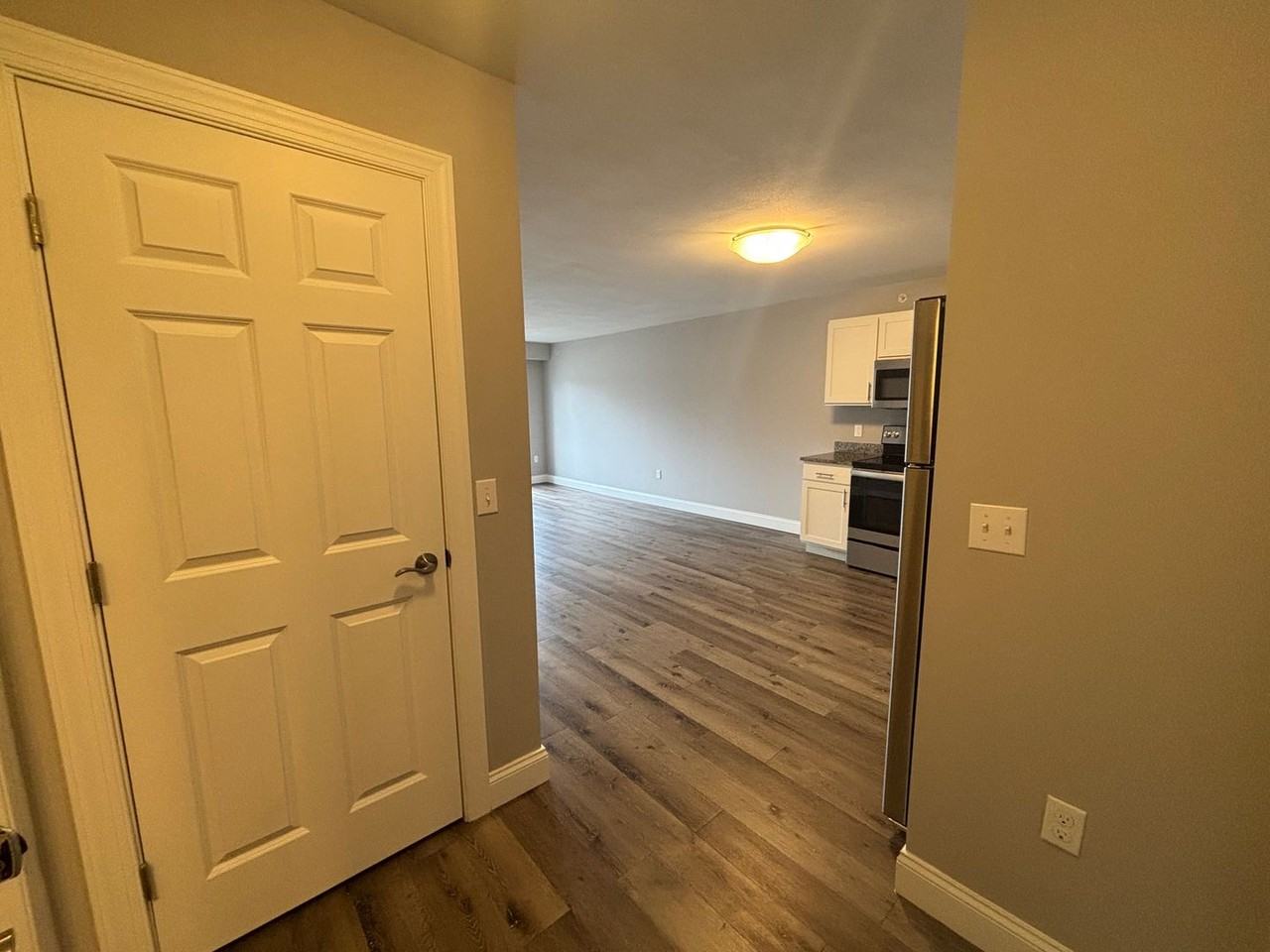 Tulip Ridge Apartments - Photo 2 of 15