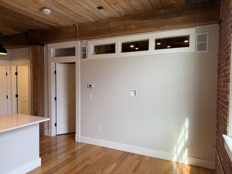 1665 Main St - Photo 7 of 11