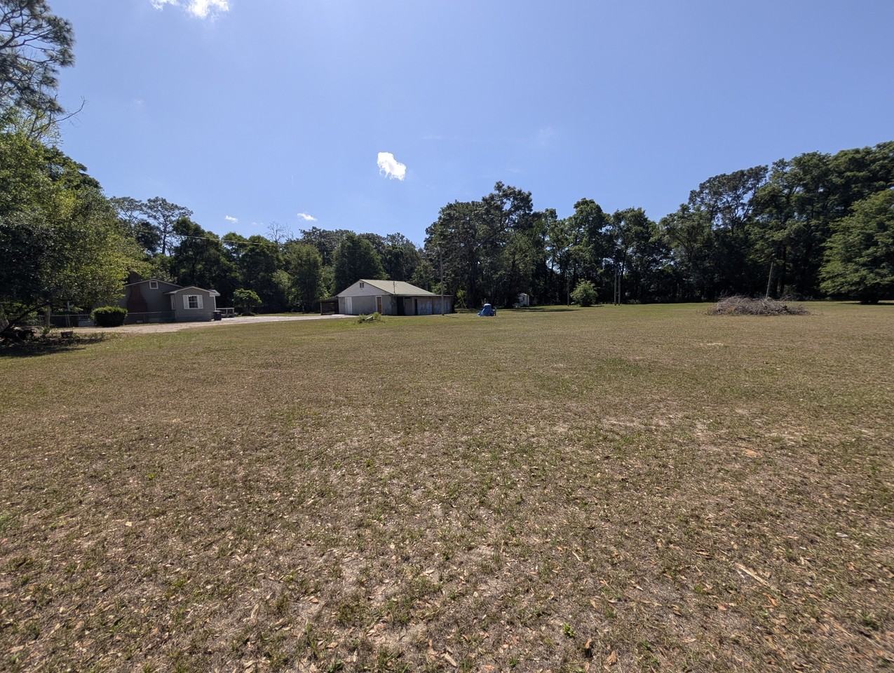 427 Crossway Rd #1 - Photo 2 of 12