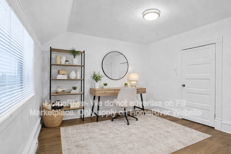 201 5th St #3 - Photo 5 of 21
