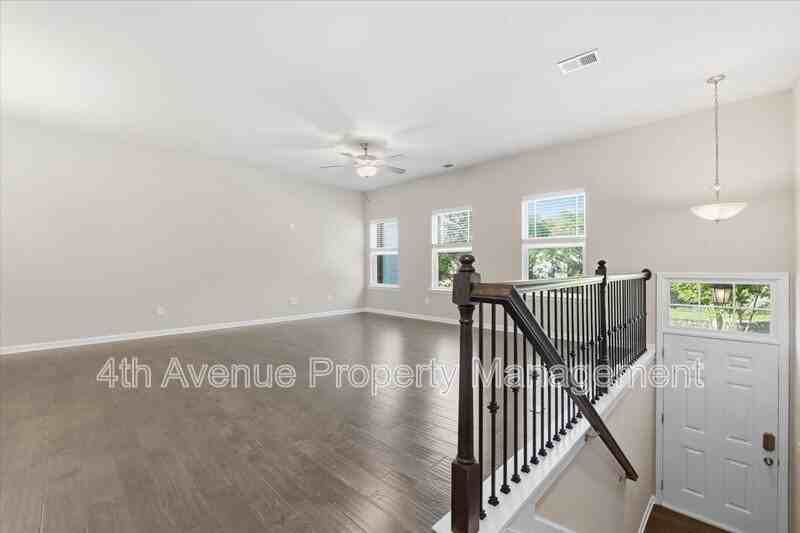 3403 Abbey Way - Photo 3 of 29