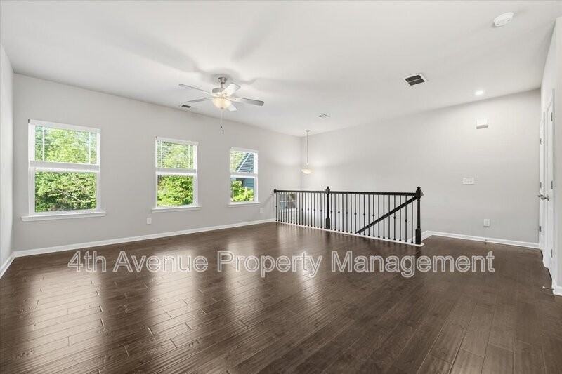 3403 Abbey Way - Photo 4 of 29