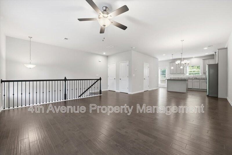 3403 Abbey Way - Photo 5 of 29