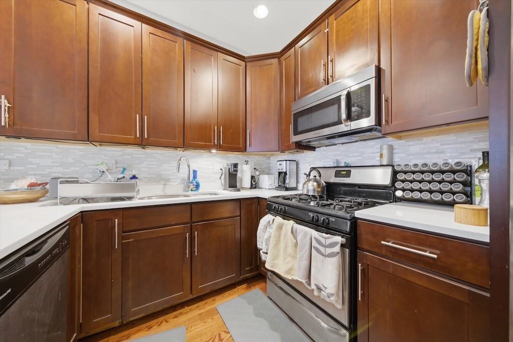 2114 W Rice St #3A - Photo 3 of 19