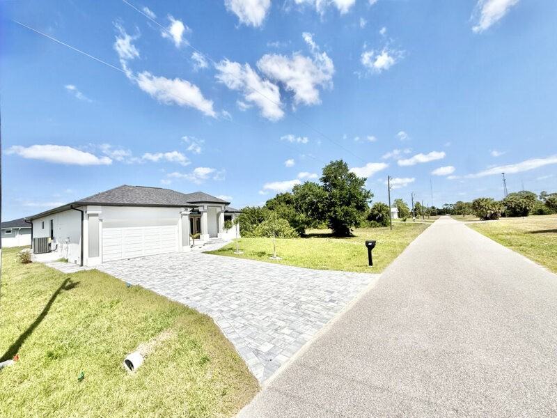 20 Coxswain Dr - Photo 5 of 50