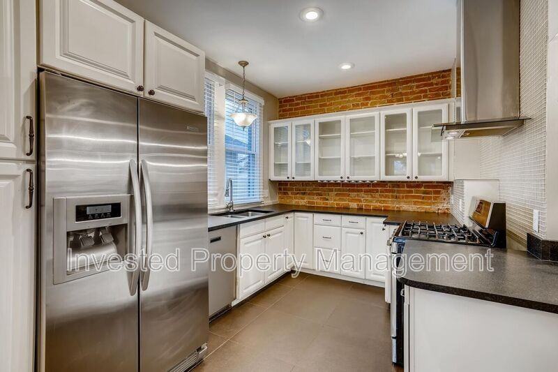 964 S Washington St - Photo 5 of 13