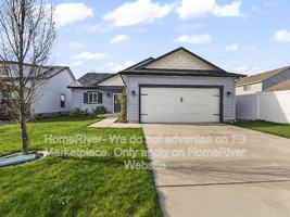 featured image of 1811 W Maxine Ave