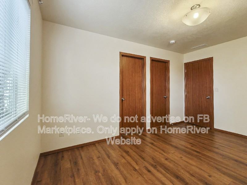 1811 W Maxine Ave - Photo 6 of 21