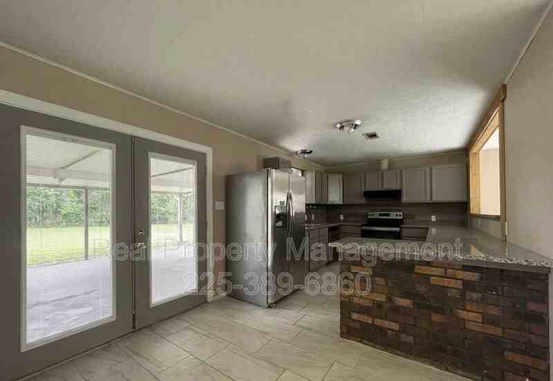18322 Eldon St - Photo 2 of 20