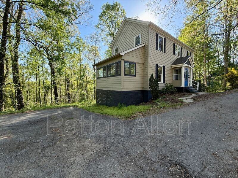 92 Westover Dr - Photo 2 of 39