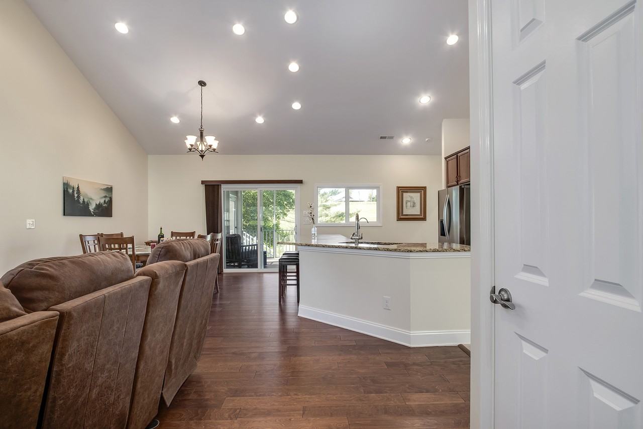 134 Daleyuhski Way #1 - Photo 6 of 48