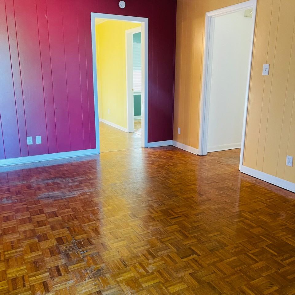 309 Quincy St - Photo 3 of 8