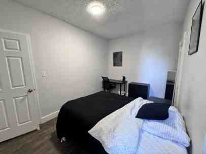 3931 Canterbury Rd #101