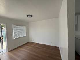 1946 1/2 E 112th St - Photo 1 of 1