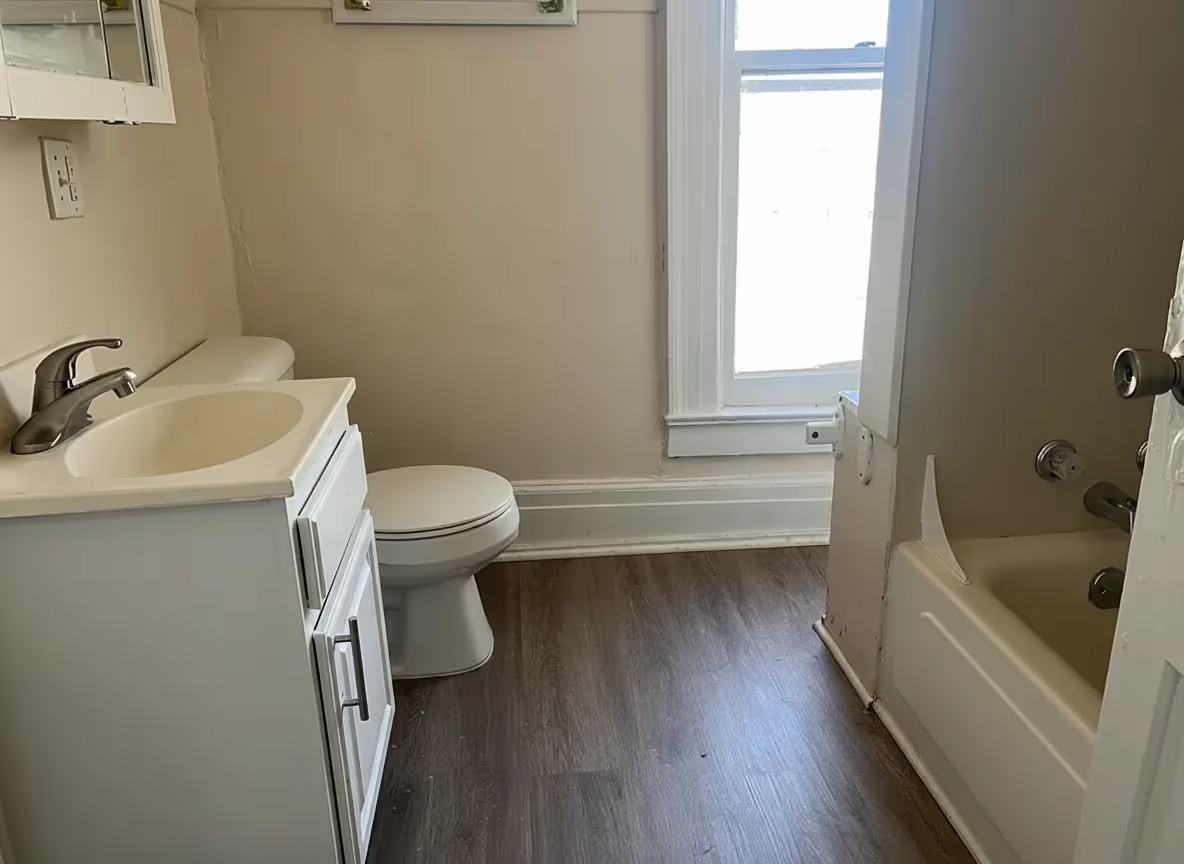 404 E Prospect Ter #404 - Photo 4 of 18