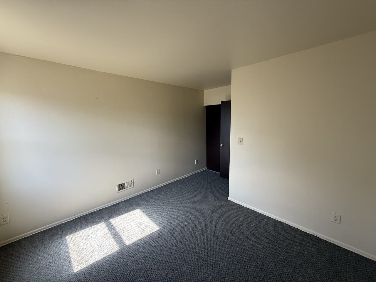 9010 North 95th Street - 1Unit F #1 - Photo 6 of 10