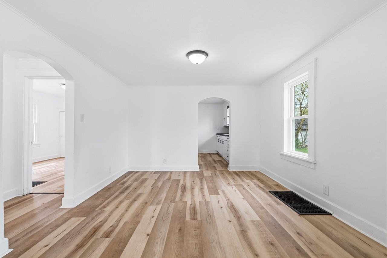 2012 Arrow Ave #1 - Photo 6 of 20