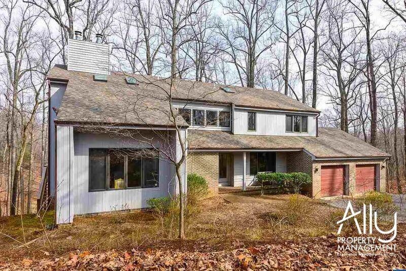 501 Rookwood Pl - Photo 4 of 30