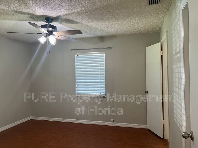 70 Almond Rd - Photo 7 of 27