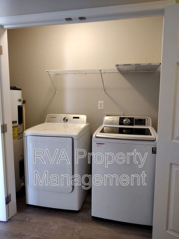 6105 Varina Point Ln - Photo 3 of 15