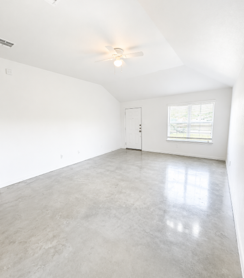 3330 Stonewall Dr #A - Photo 4 of 13