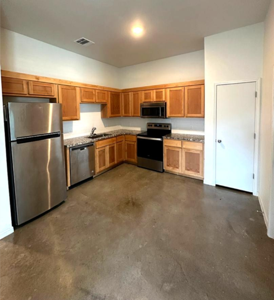 3330 Stonewall Dr #A - Photo 6 of 13