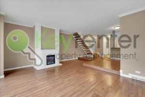 featured image of 2254 Woodside Ln #2