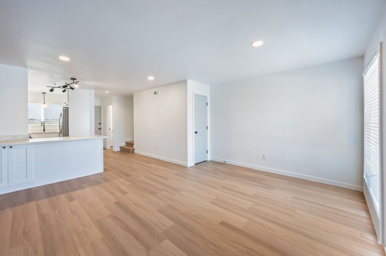 1107 Westwood Ave. - Photo 3 of 12