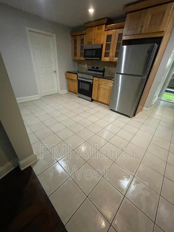 1715 Highland Pl - Photo 5 of 18