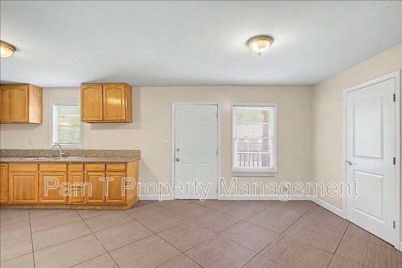 701 Atlanta St - Photo 6 of 25