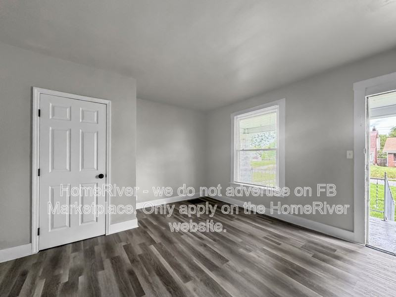 3514 Grand Ave - Photo 4 of 20