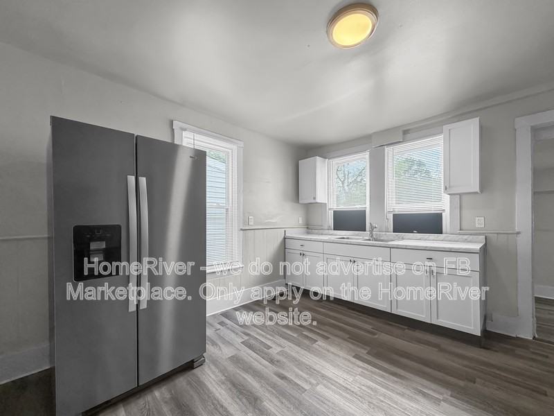 3514 Grand Ave - Photo 7 of 20