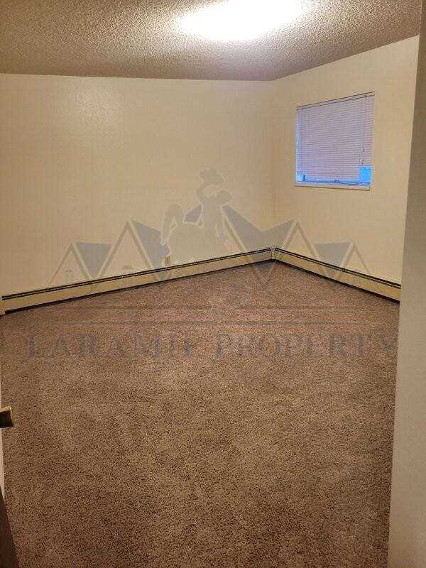 708 Downey St #10 - Photo 7 of 12