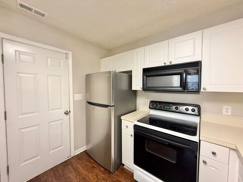 5706 Osprey Cove Dr - Photo 5 of 21