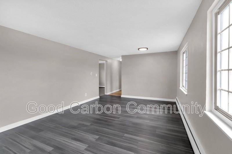 311 Beattie Ave #4 - Photo 2 of 18