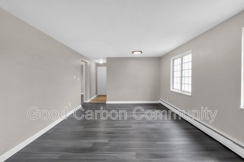 311 Beattie Ave #4 - Photo 3 of 18