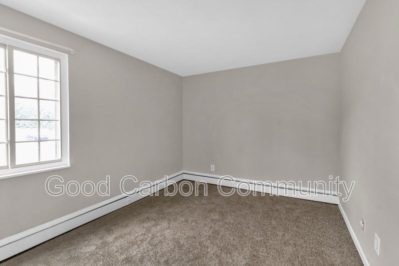 313 Beattie Ave #1 - Photo 5 of 13