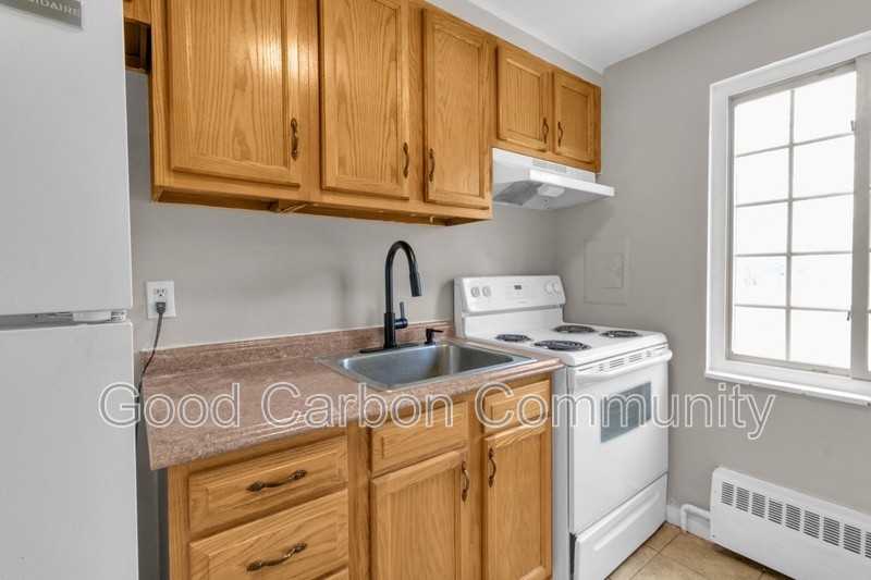 313 Beattie Ave #1 - Photo 7 of 13