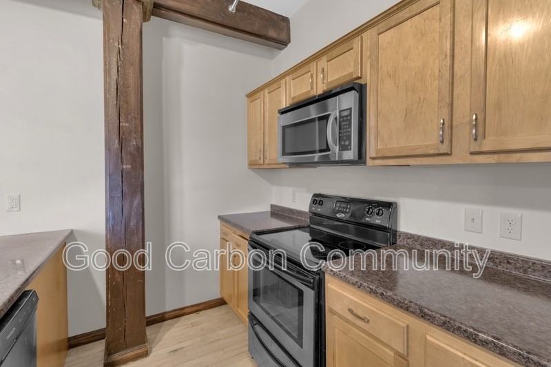 346 Connecticut St #505 - Photo 6 of 16