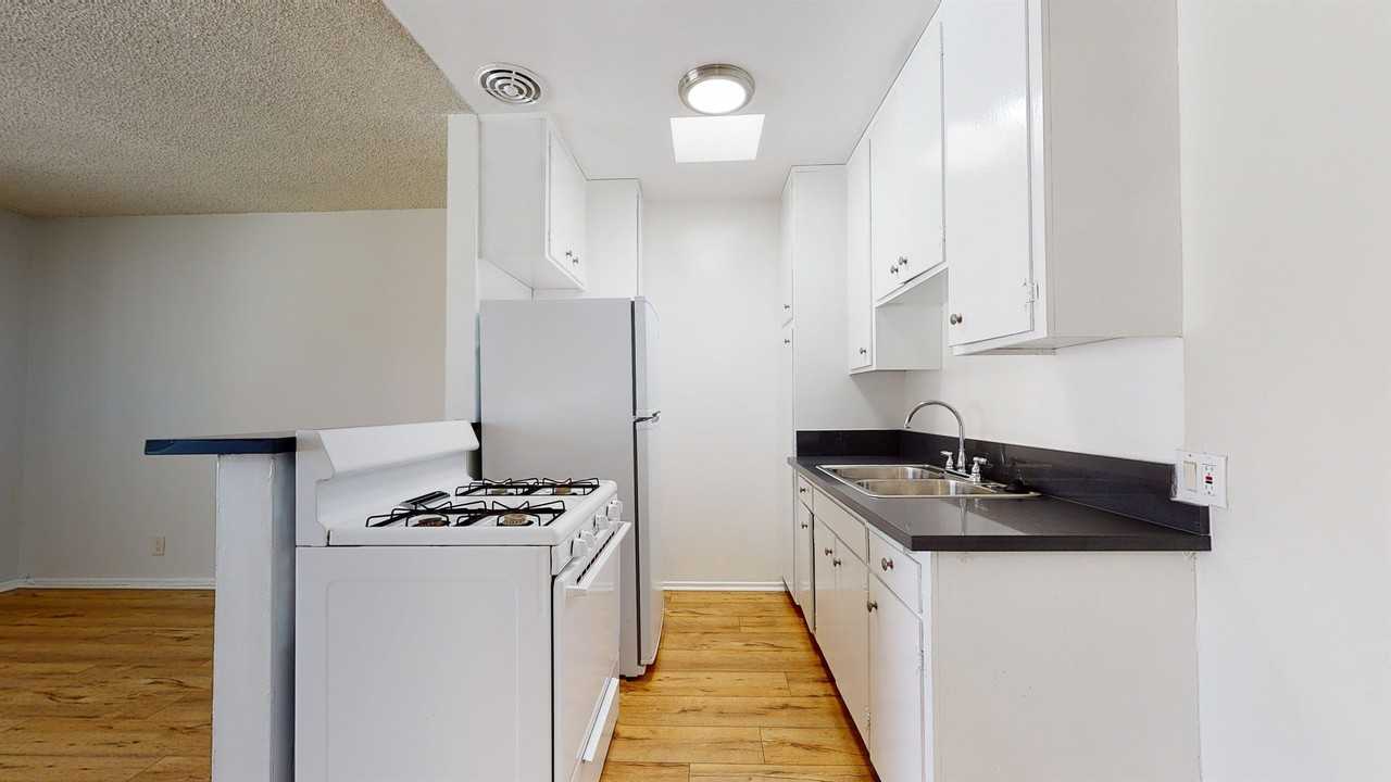 3624 Midvale Avenue - Photo 3 of 15