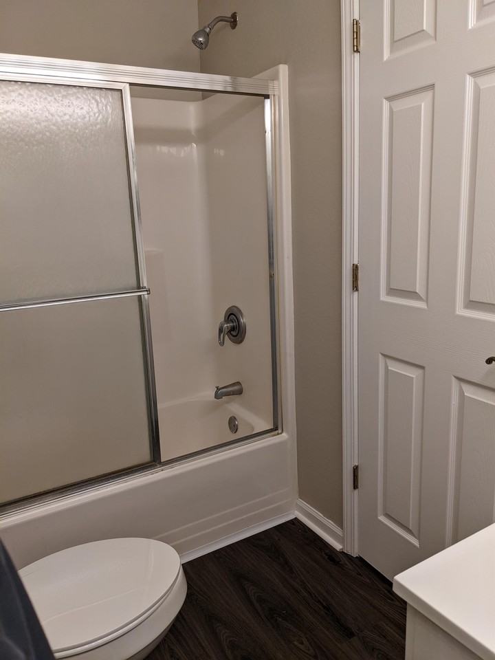 Oasis at InverWest *EPM* - Photo 5 of 50